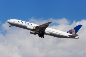 აშშ-სთან პირდაპირ ფრენებზე 2 ამერიკულ ავიაკომპანიასთან მოლაპარაკებები იწყება