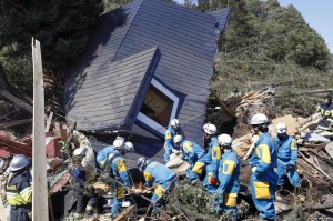იაპონიაში მიწისძვრის შედეგად დაღუპულთა რიცხვი 42-მდე გაიზარდა
