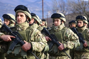 თავდაცვის ძალებში მიღების სტანდარტები მარტივდება – ლევან იზორია