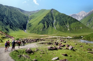 თრუსოს ხეობაში რუსმა სამხედროებმა 5 ახალგაზრდა დააკავეს