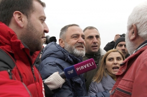 სამოქალაქო მოძრაობის ფოტო