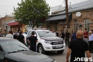 ახალქალაქში პატრულთან ინციდენტის გამო მოქალაქეები 1000-1000 ლარით დაჯარიმდნენ