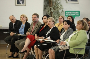 განათლების სამინისტროს ფოტო