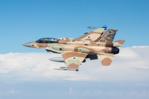 სირიაში ისრაელის სამხედრო თვითმფრინავი ჩამოაგდეს
