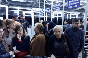 სარფის საბაჟო გამშვებ პუნქტზე შეფერხება მოიხსნა