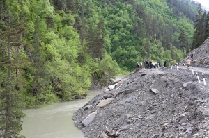 თუშეთის გზაზე ტრანსპორტის მოძრაობა აიკრძალა