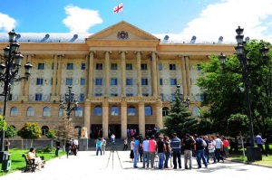 თამარ გამრეკელაშვილის მკვლელობაში ბრალდებულ ვეფხია ბაქრაძეს პატიმრობა შეეფარდა