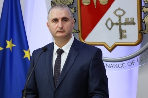 საჯარო სამსახურში ხელფასები დაახლოებით 10%-ით გაიზრდება – ხუციშვილი