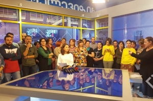 აჭარა TV-ის თანამშრომლები დიპლომატებს და ორგანიზაციებს მიმართავენ