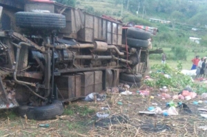 კენიაში ავტობუსის ავარიას 42 ადამიანი ემსხვერპლა