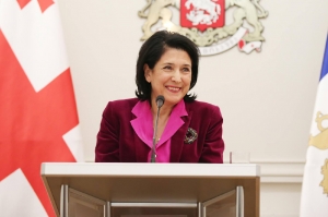 პრეზიდენტმა 8 პატიმარი და 3 პირობით მსჯავრდებული შეიწყალა