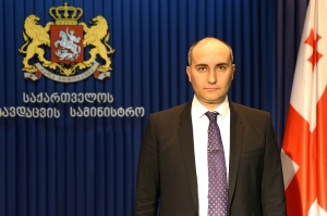 თავდაცვის მინისტრობის კანდიდატად ჯუანშერ ბურჭულაძეა წარდგენილი